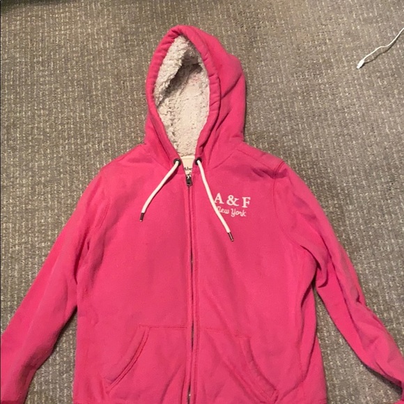 Abercrombie & Fitch Jackets & Blazers - Abercrombie fuzzy zip up